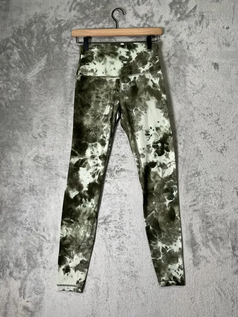 Lululemon Align High-Rise Leggings Olive Green Diamond Dye Tie Dye Yoga Leggings